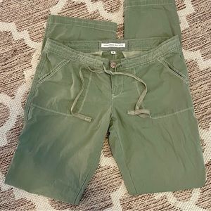 Abercrombie and Fitch Y2K green pants M/8-10